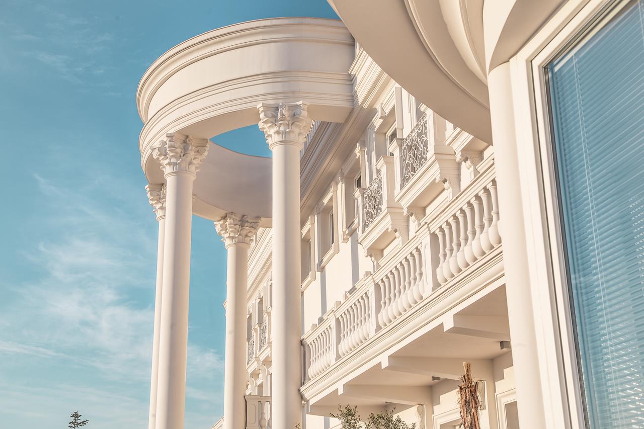 Hotel Villa Pascucci Durrës Exterior foto